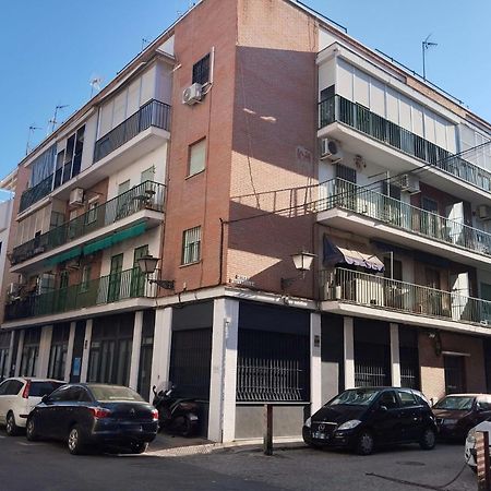 סביליה New Hostly Alameda Apartments מראה חיצוני תמונה